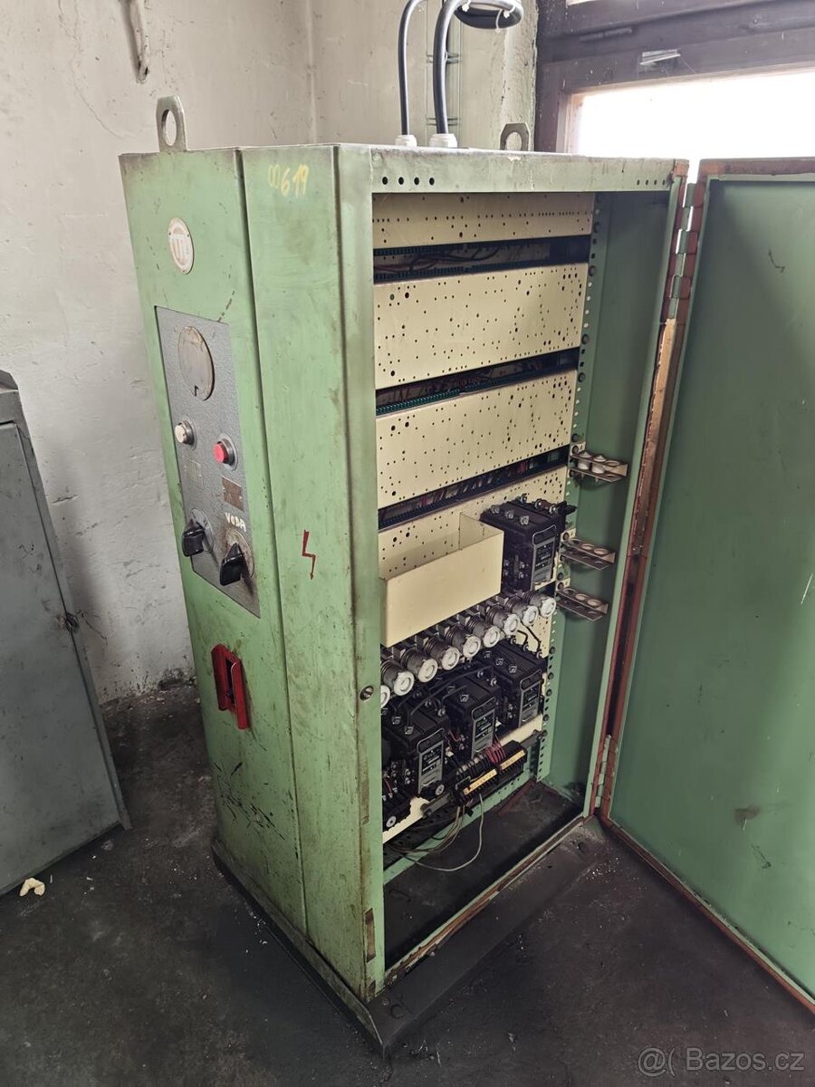 Hrotový soustruh TOS SU 63 A - 6