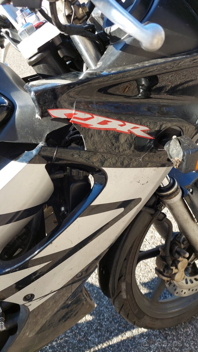 Honda cbr 125r 2006 - 6