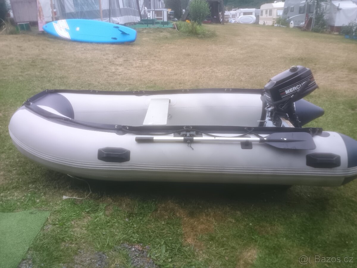 Člun 320, krycí plachta,bez motoru - 6