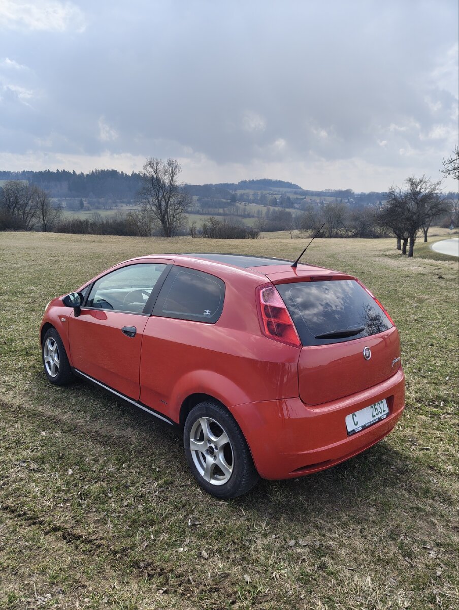Fiat Grande Punto 1.2 8v - 6