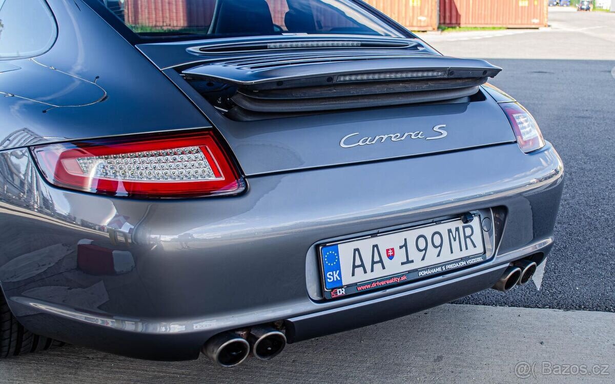 Porsche 911 (997) Carrera S 3.8 - 6