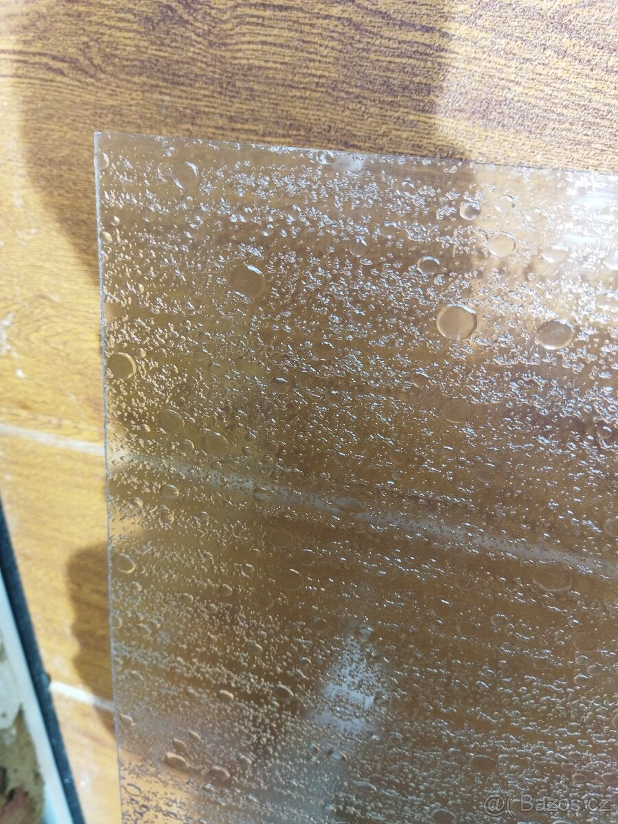 Strukturované polystyrolové plastové sklo - 6