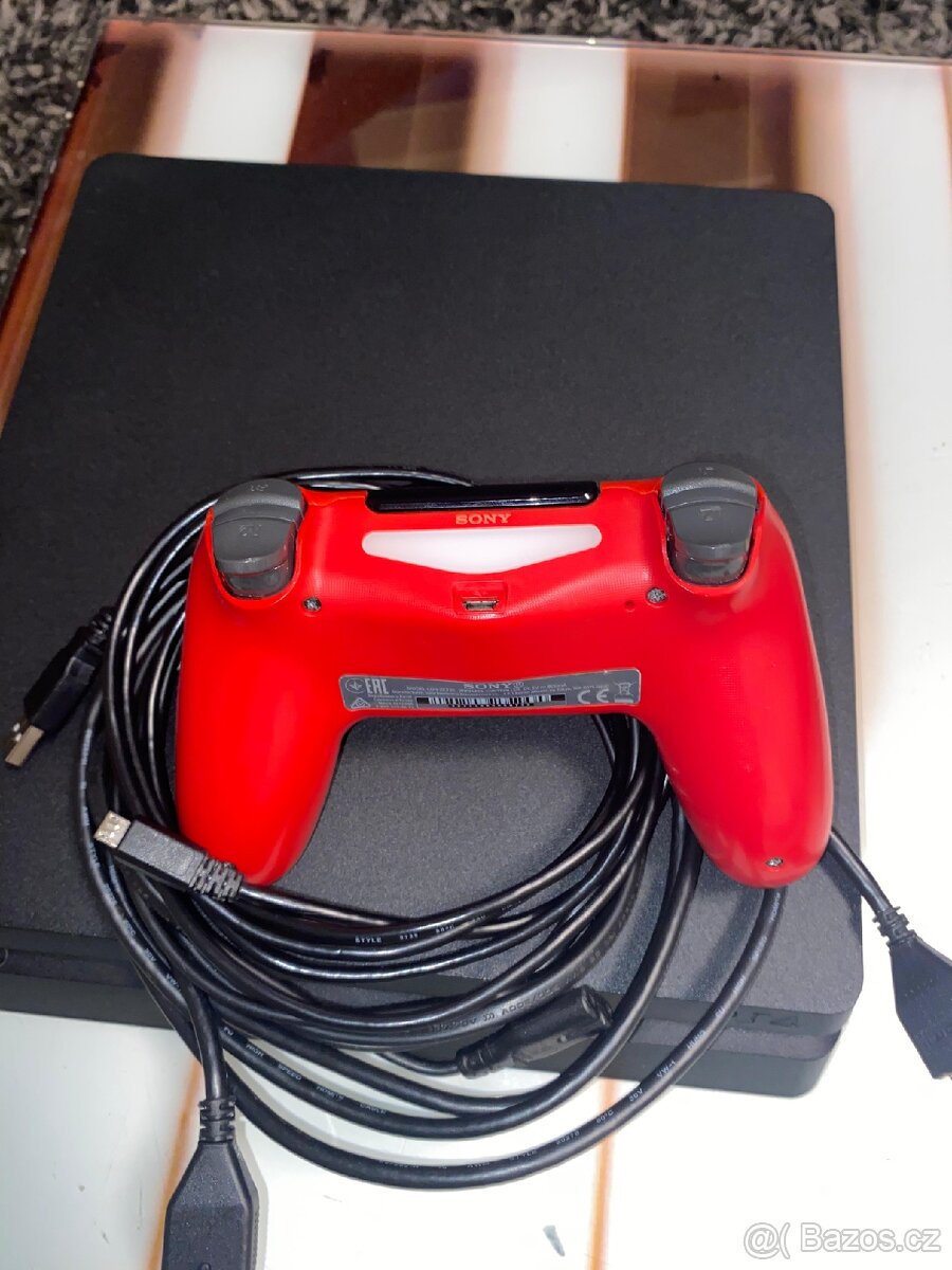 PlayStation 4 Slim 500GB - 6