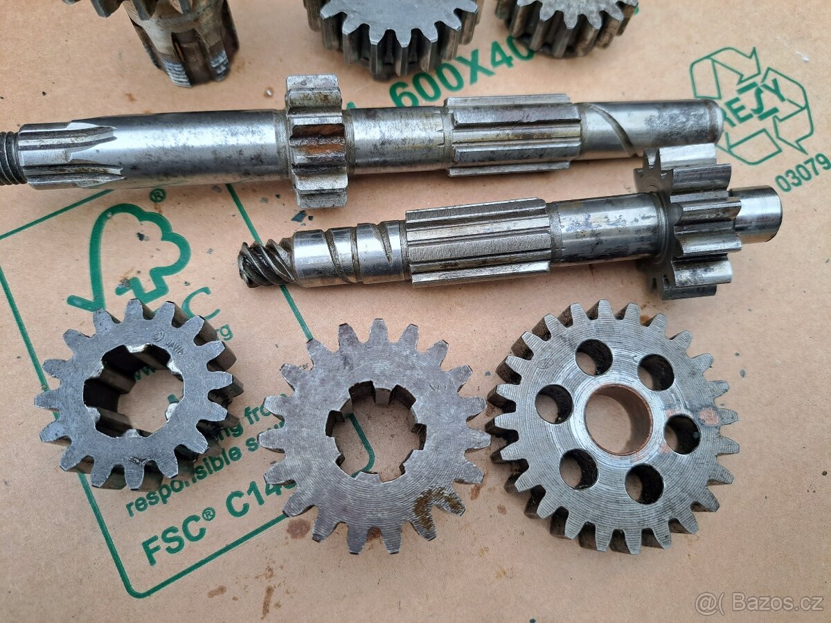 Jawa 250 350 Panelka kývačka Pérák - Převodovka - 6