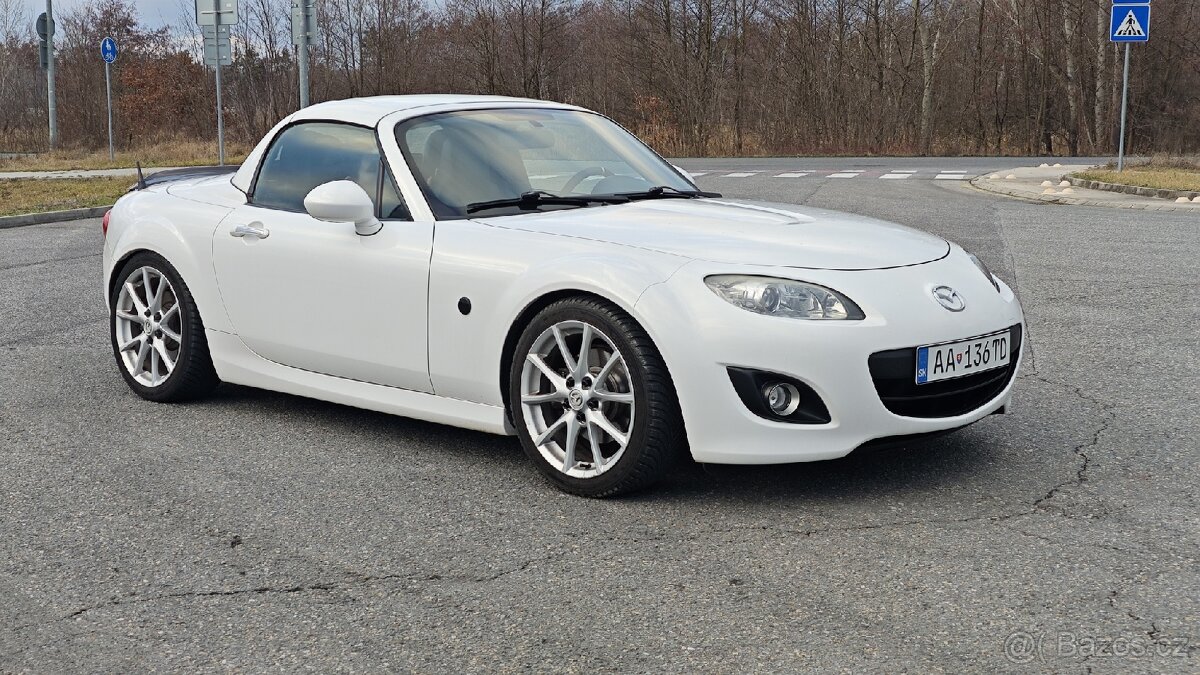Mazda MX-5 NC 2011 2.0 PRHT - 6