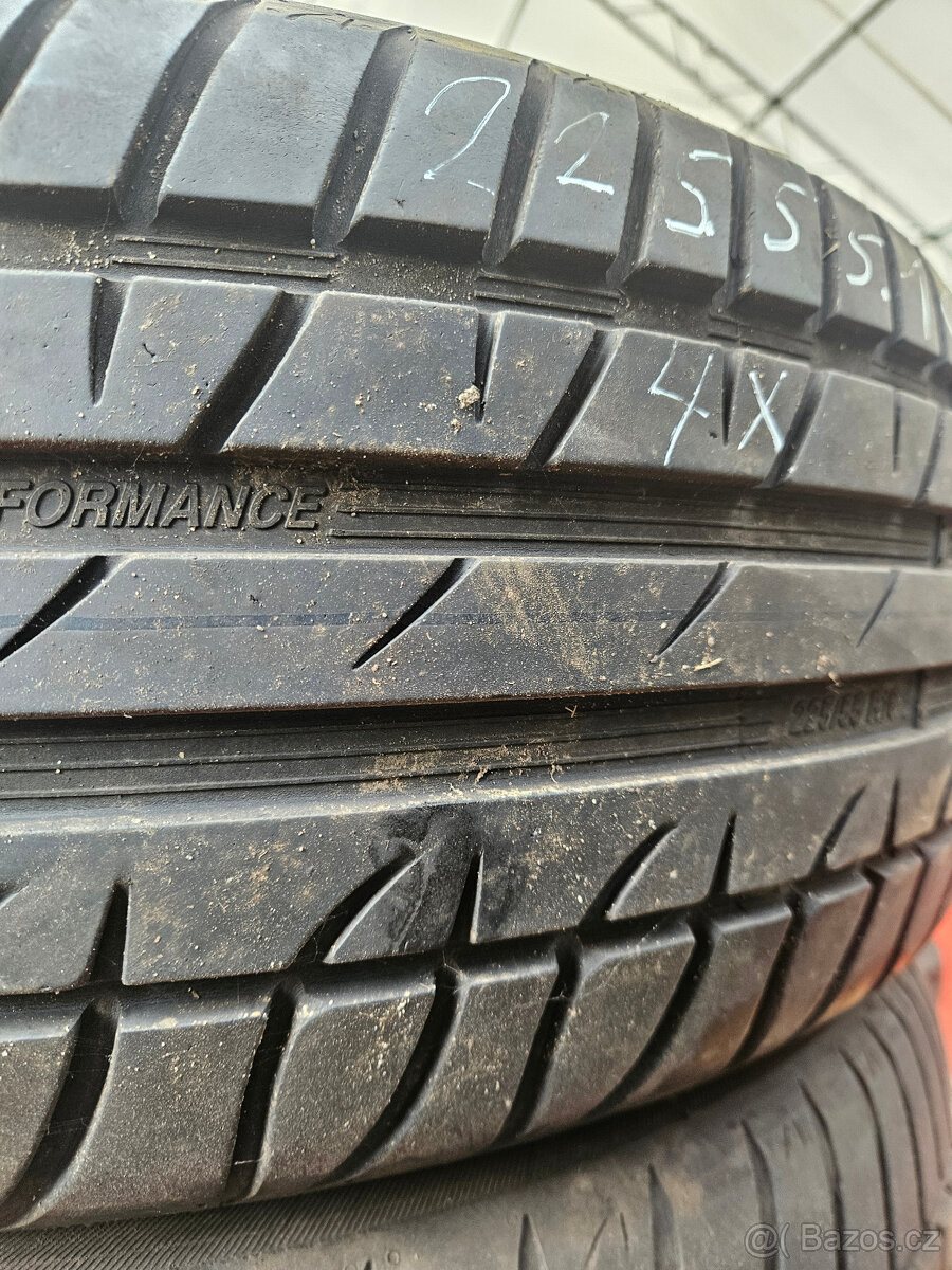 225/55R16 95V Taurus High Performance - 6