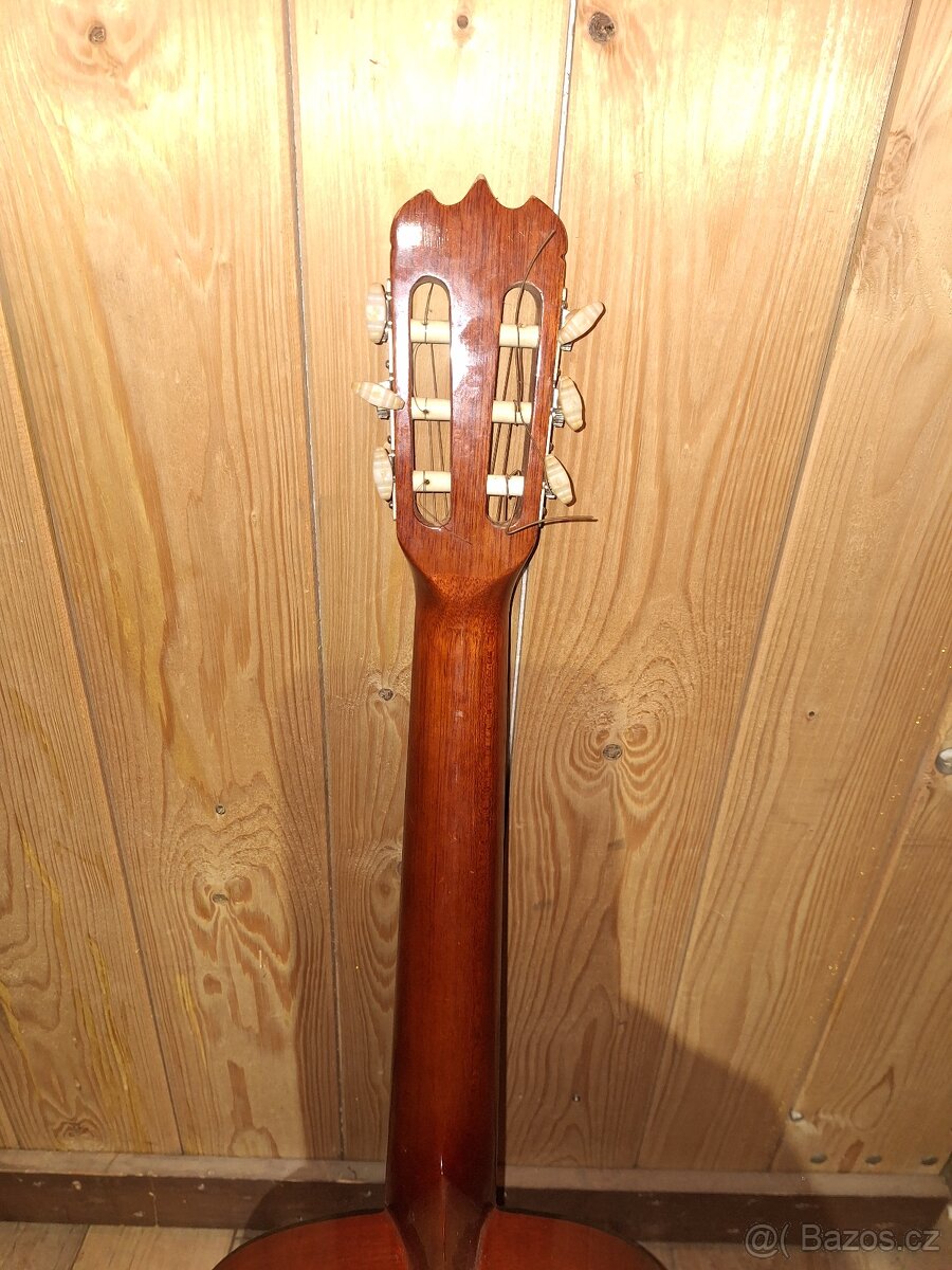 Prodám klasickou kytaru - 6