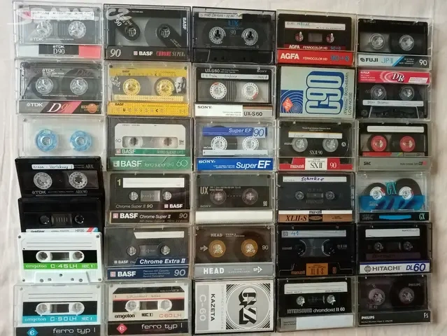 Nove foto 3.8. málo použitych 590 MC kazet od 9 Kč - 6