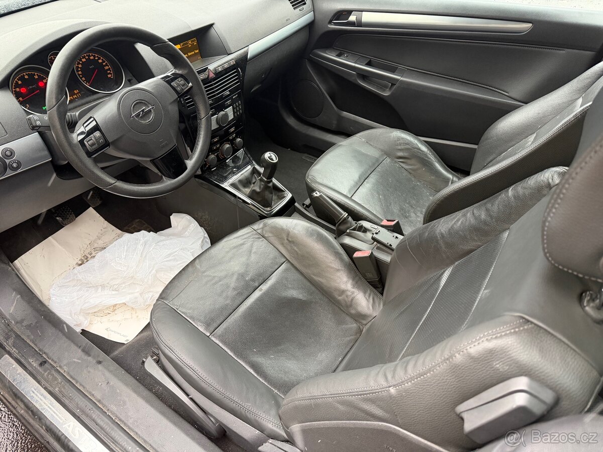 Opel Astra H Twin Top cabrio 1.8 103kw, nová STK+SPZ - 6