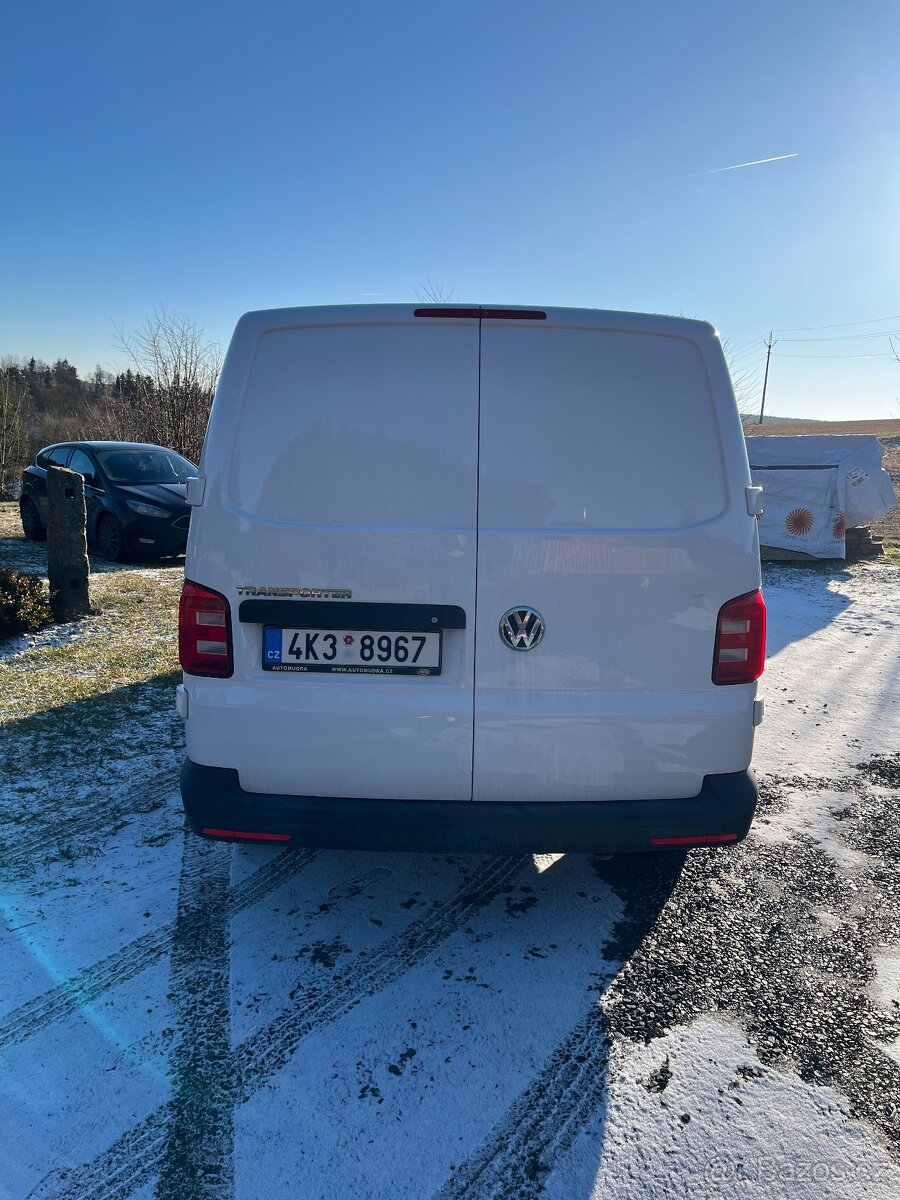 Volkswagen Transporter T6 - 6