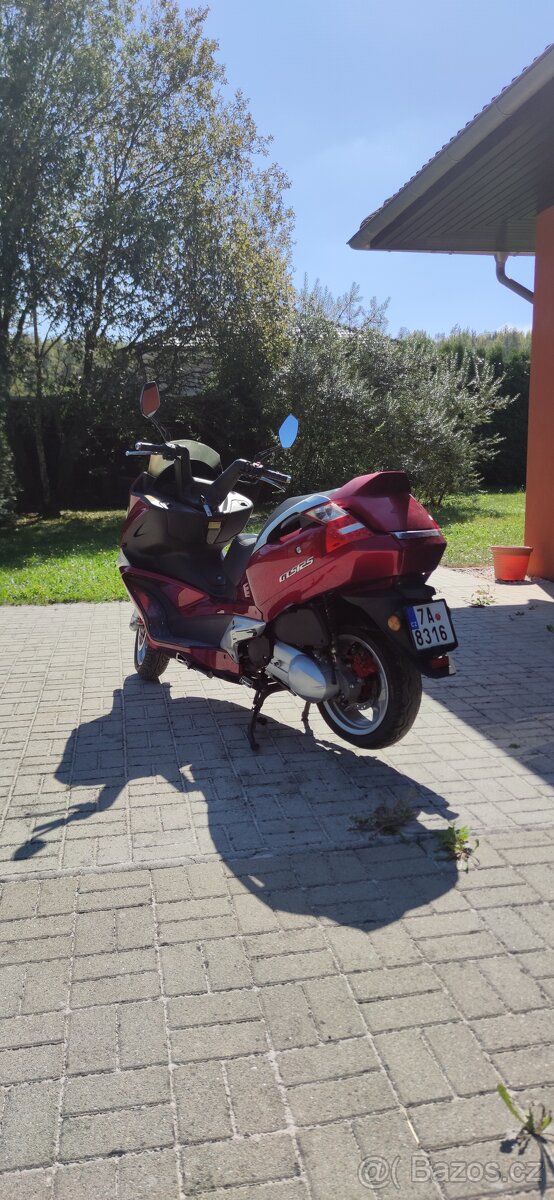 Prodám skútr Zn. Jonway GTS 125 - 6