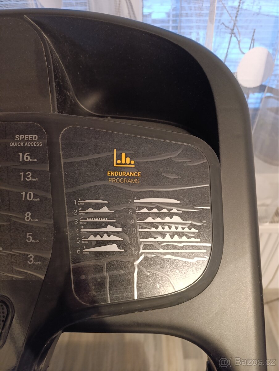 Běžecký pás DOMYOS T540C - 6