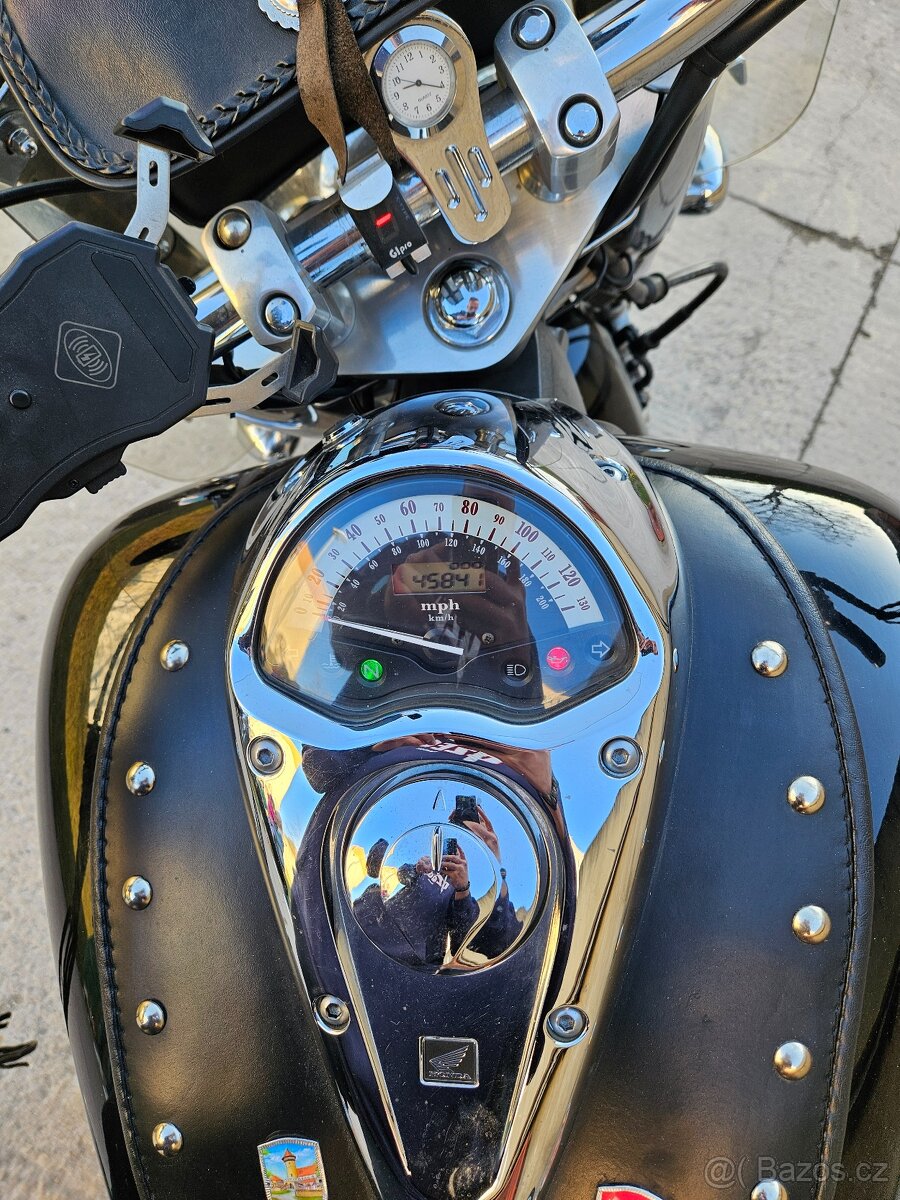 Honda VTX 1300 - 6