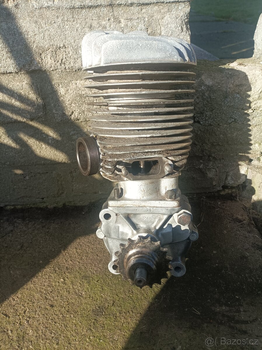 Motor Jawa speciál 175 - 6