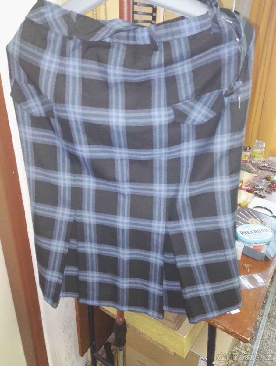 halenky a sukně - 6