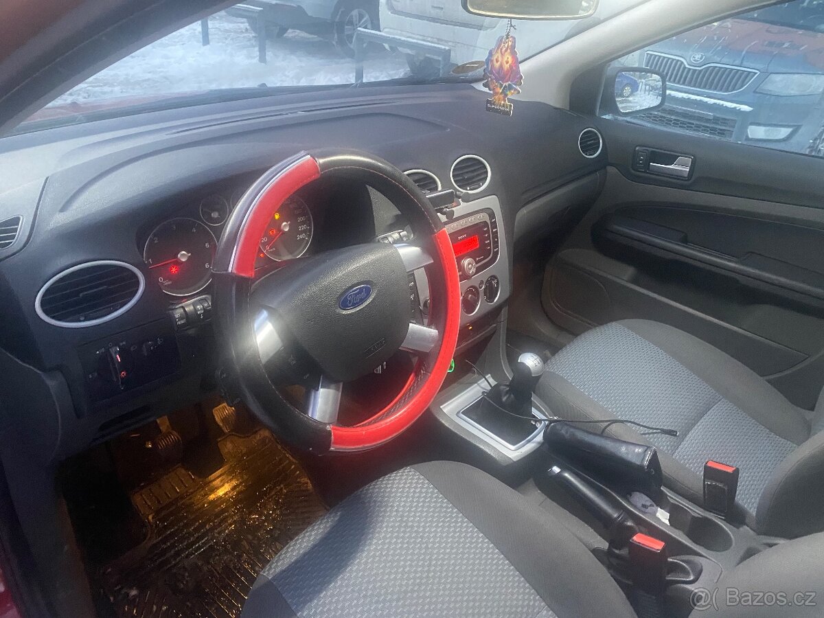 Prodám Ford Focus - 6
