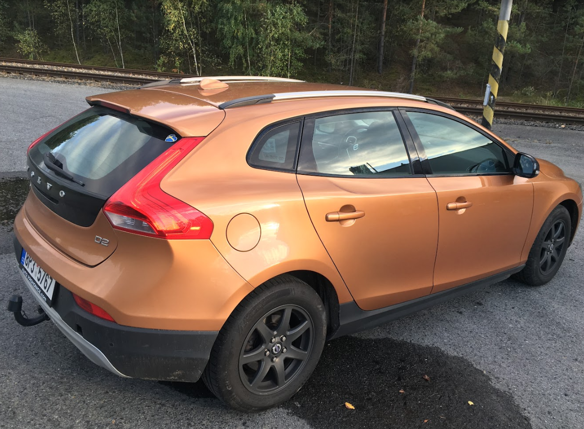 Volvo v40 - 6