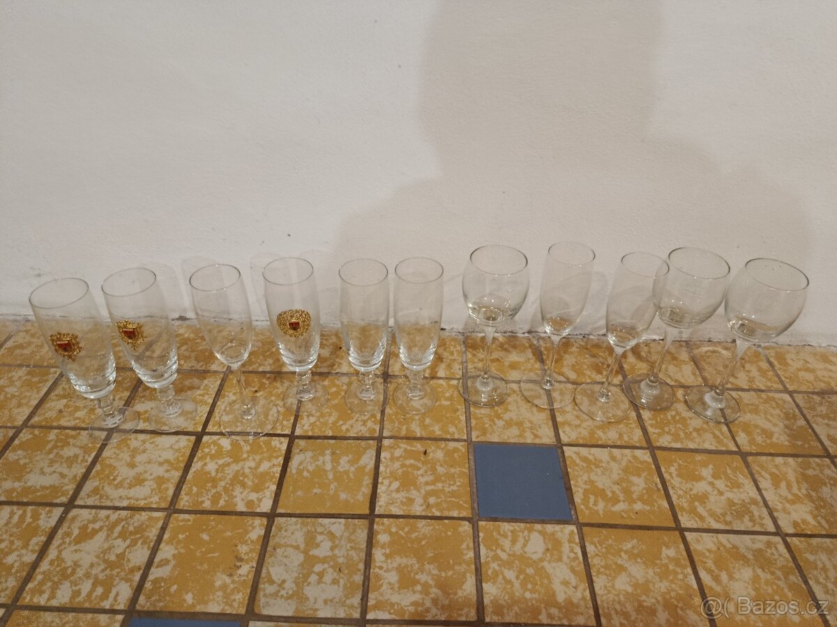 Mix nádobí za celkem 100 Kč - 6