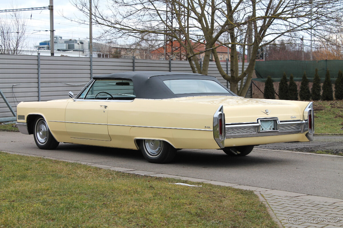 1966 Cadillac DeVille Convertible 429 V8 - 6