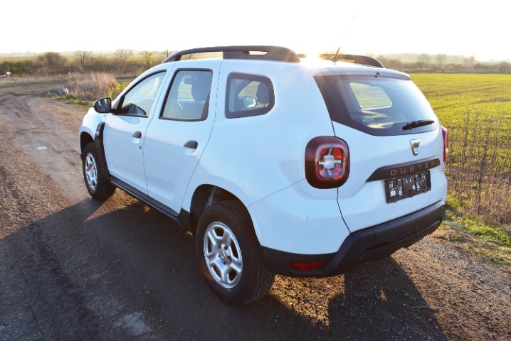DACIA DUSTER 1,6 SCE 174 680KM, 1.M,TEMPOMAT,PO SERVISE - 6