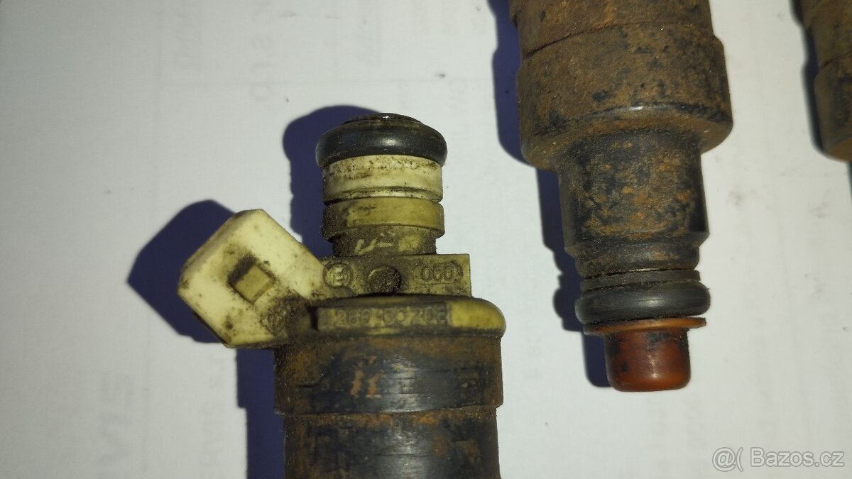 Vstřiky BOSCH BMW E30 a E28 - 6