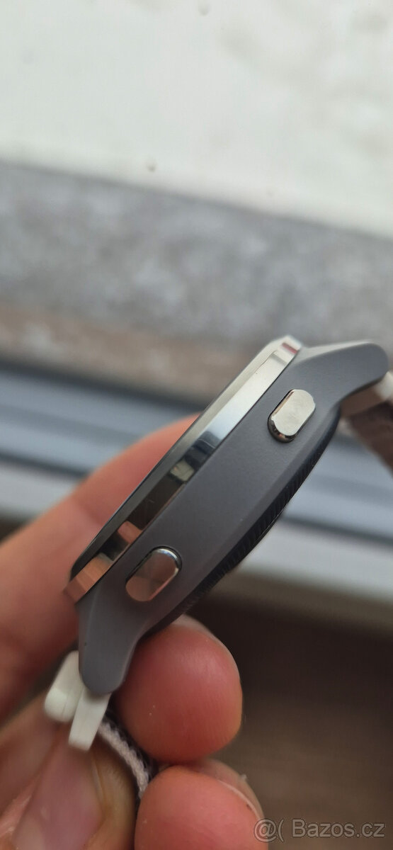 Garmin hodinky Vivoactive 4S - 6