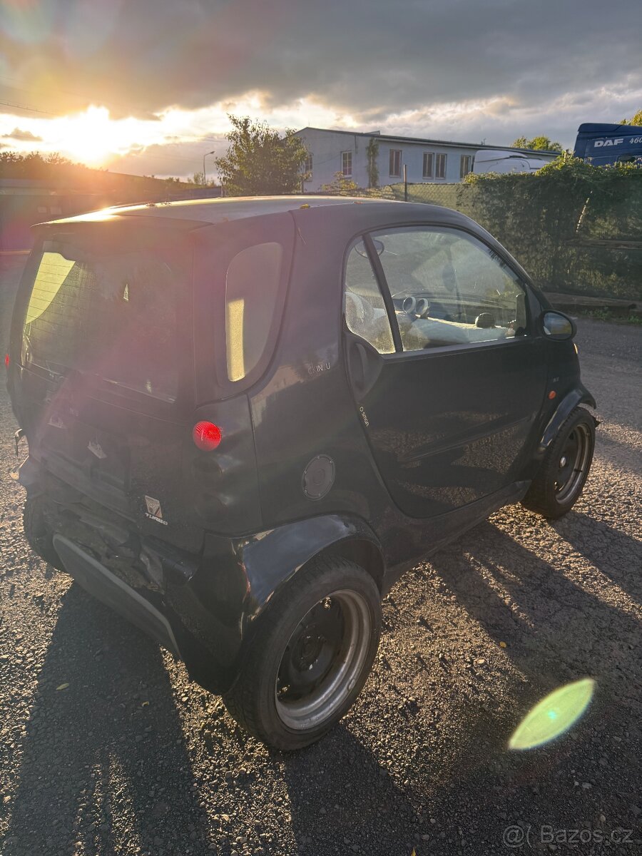 Smart Fortwo 450 0,6 benzín - 6