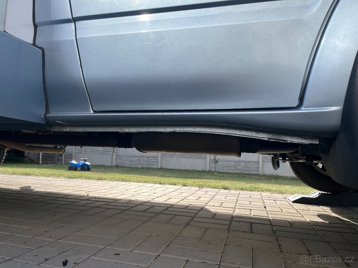 Obytné auto Ford Transit 2.2 Tdci 96kw - 6