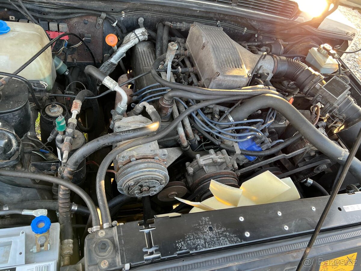 Land Rover - 6
