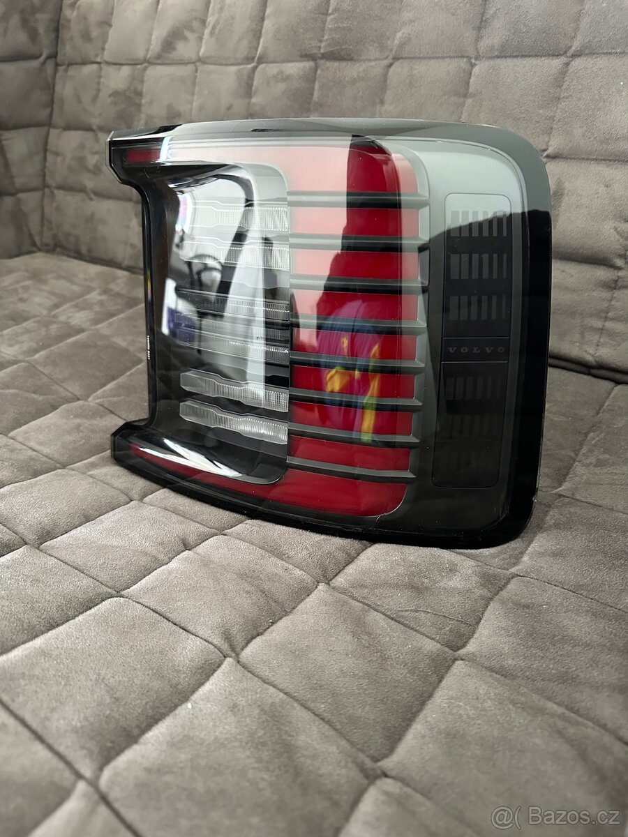 Volvo EX30 P.Z. světlo - 6