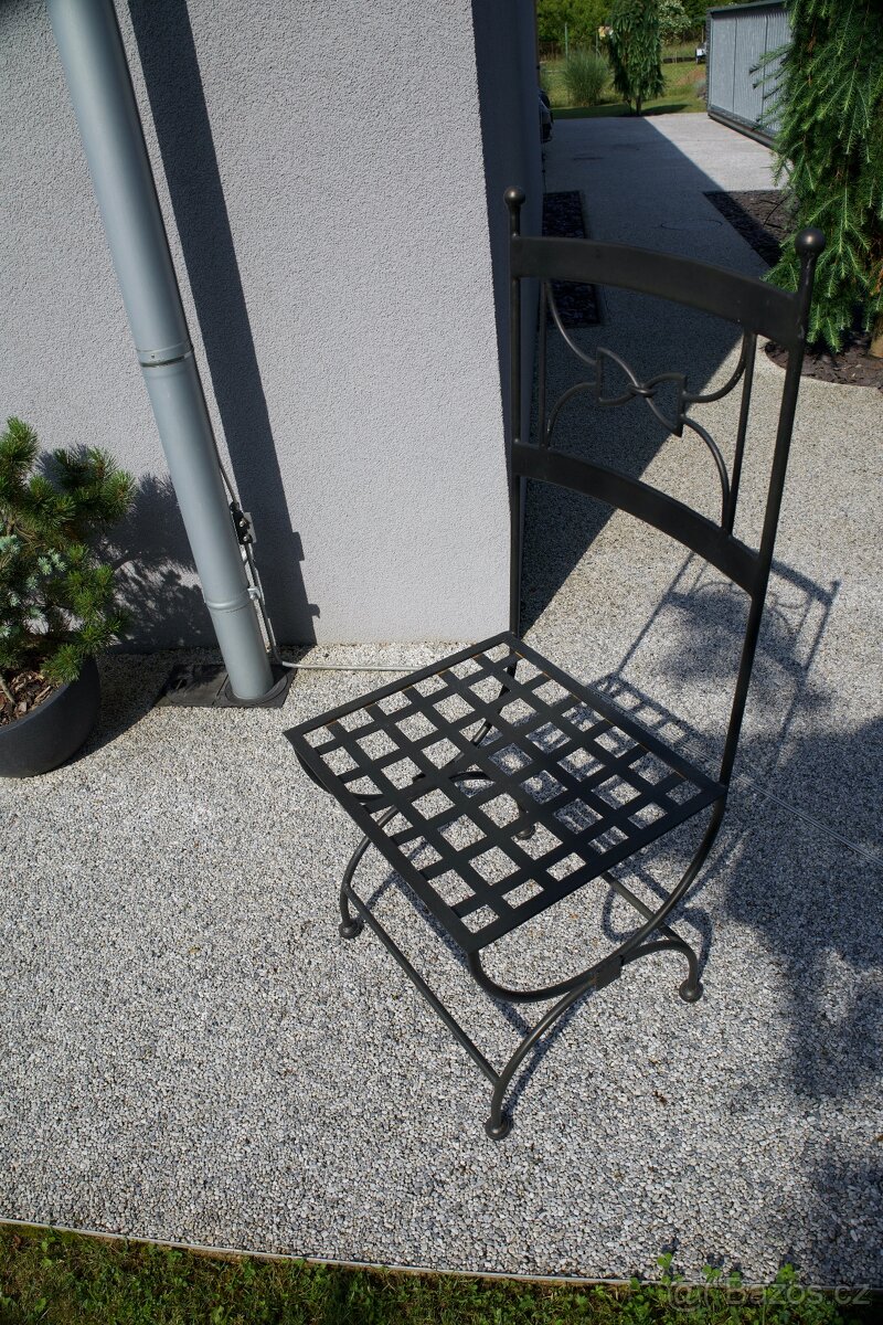 Kovová židle černá - 6