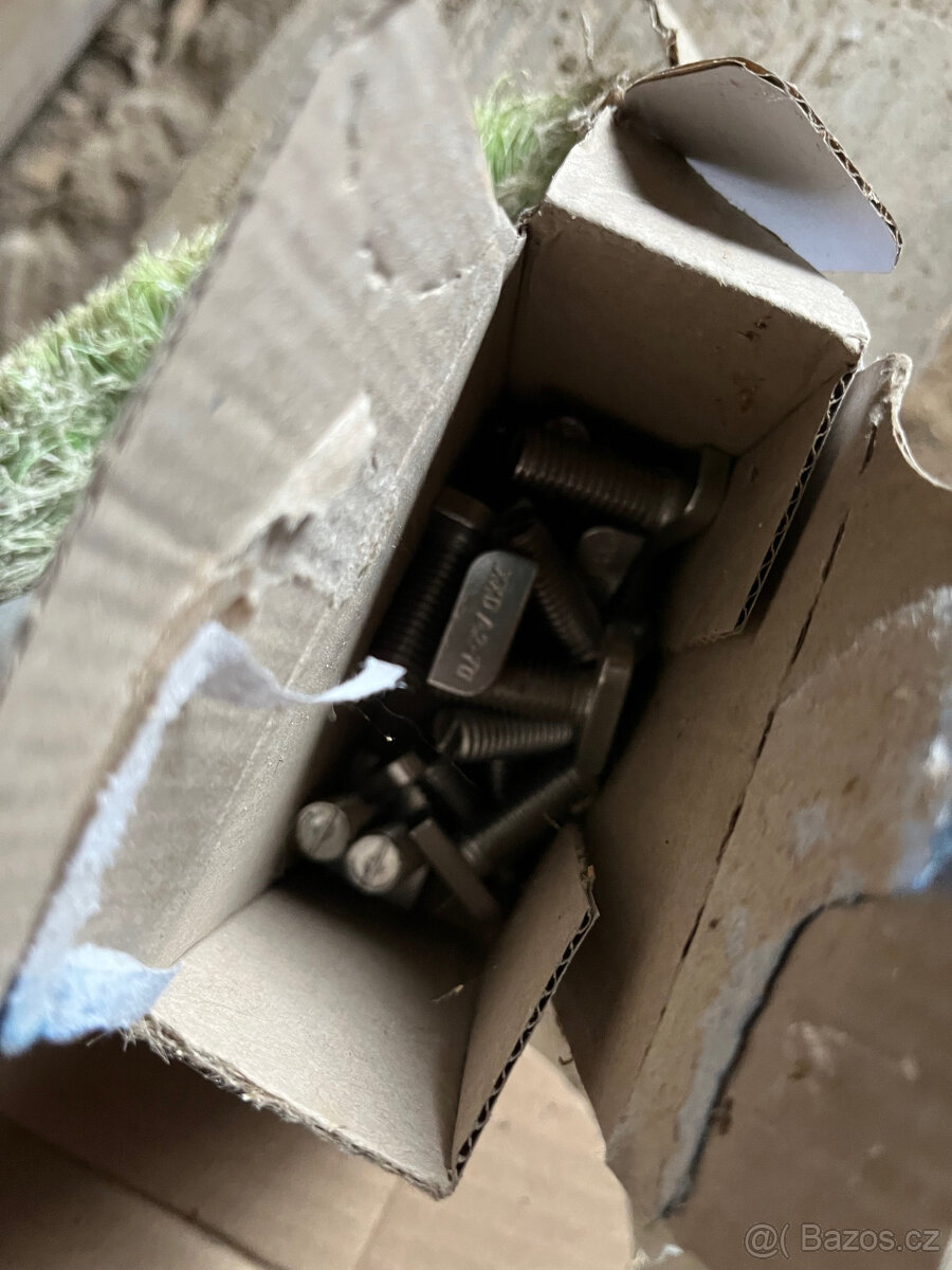 Držáky FVE panelu - 6