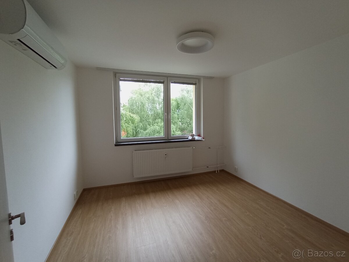 BYT 3+1 lodžie centrum Uherský Brod - 6