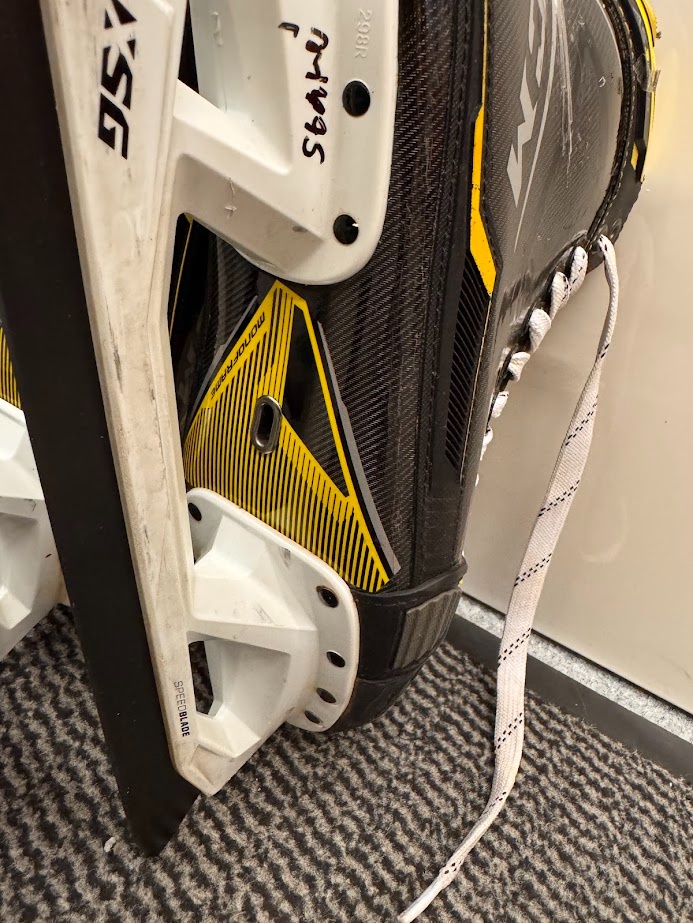 BRANKÁŘSKÉ BRUSLE CCM TACKS AS3 vel.11 - 6