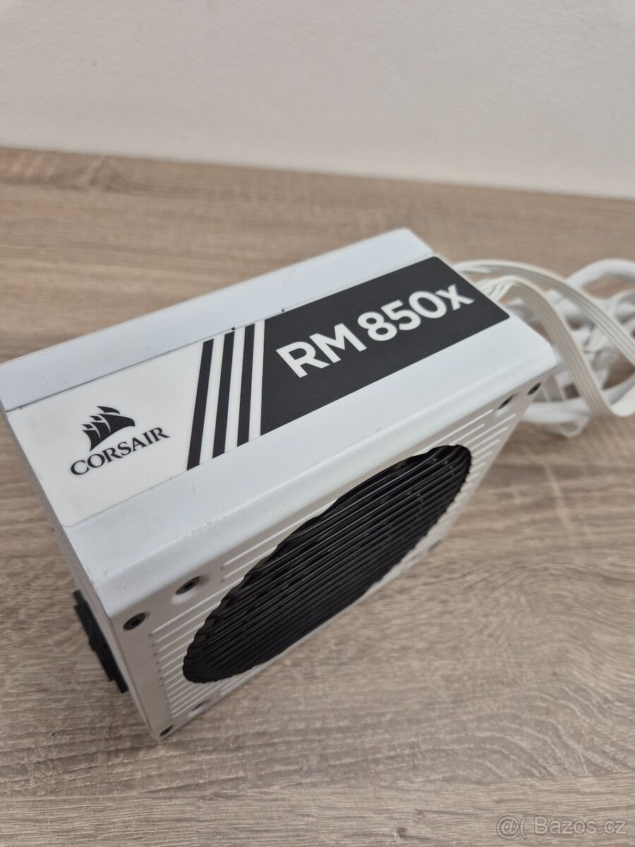 Zdroj Corsair RM850x White 850 W - 6