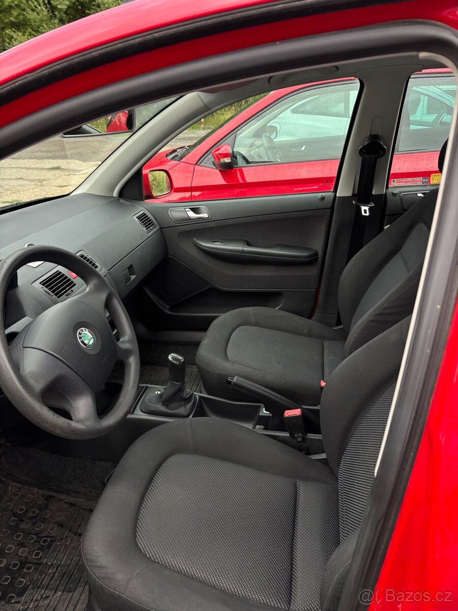 ŠKODA FABIA COMBI 1.2 HTP 2006 - 6
