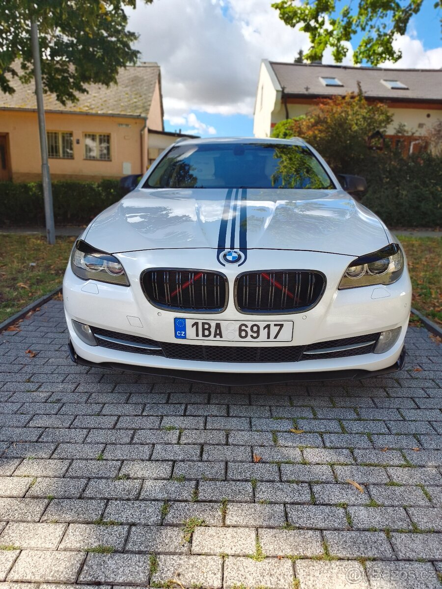 BMW 52OD F11 - 6