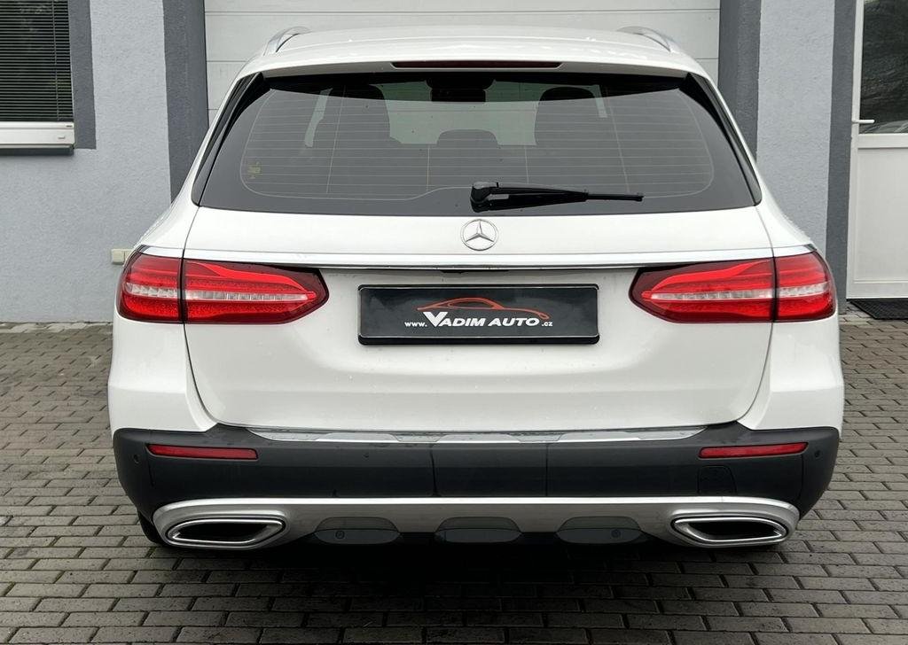 Mercedes-Benz Třídy E, E 220D 4MATIC ALL TERRAIN - 6