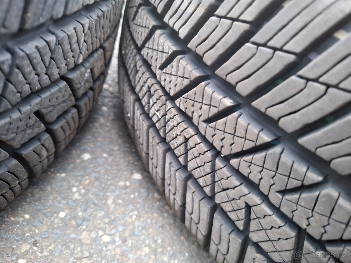 Zimní kola Octavia 4 205/60/16 ET46 5x112 - 6