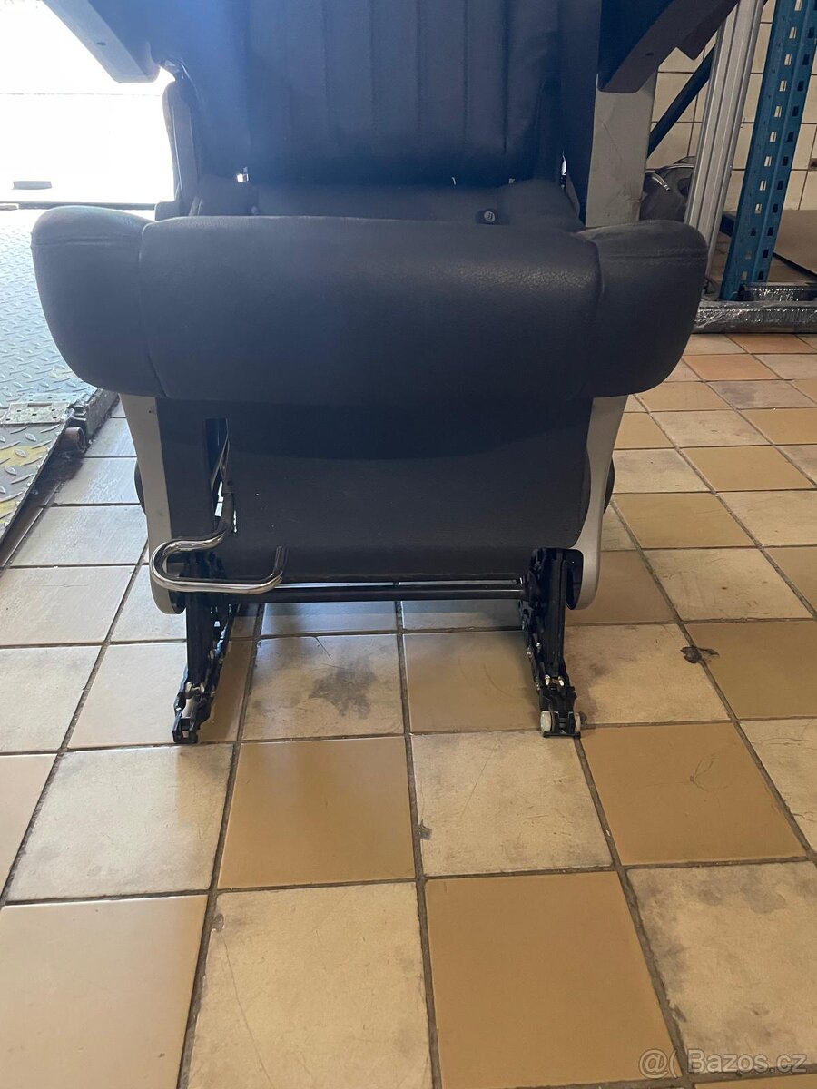 Sedačky Mercedes benz - 6