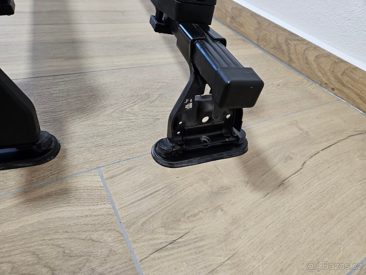 Střešní nosič Böhm + nosič lyží Hakr - 6