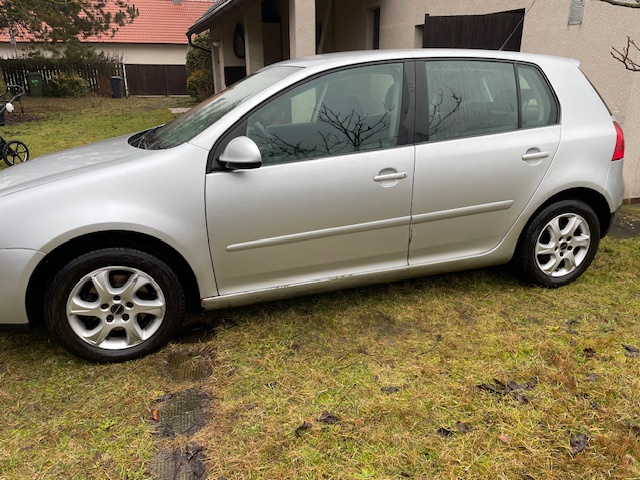 VW golf V 1.6 75kw - 6