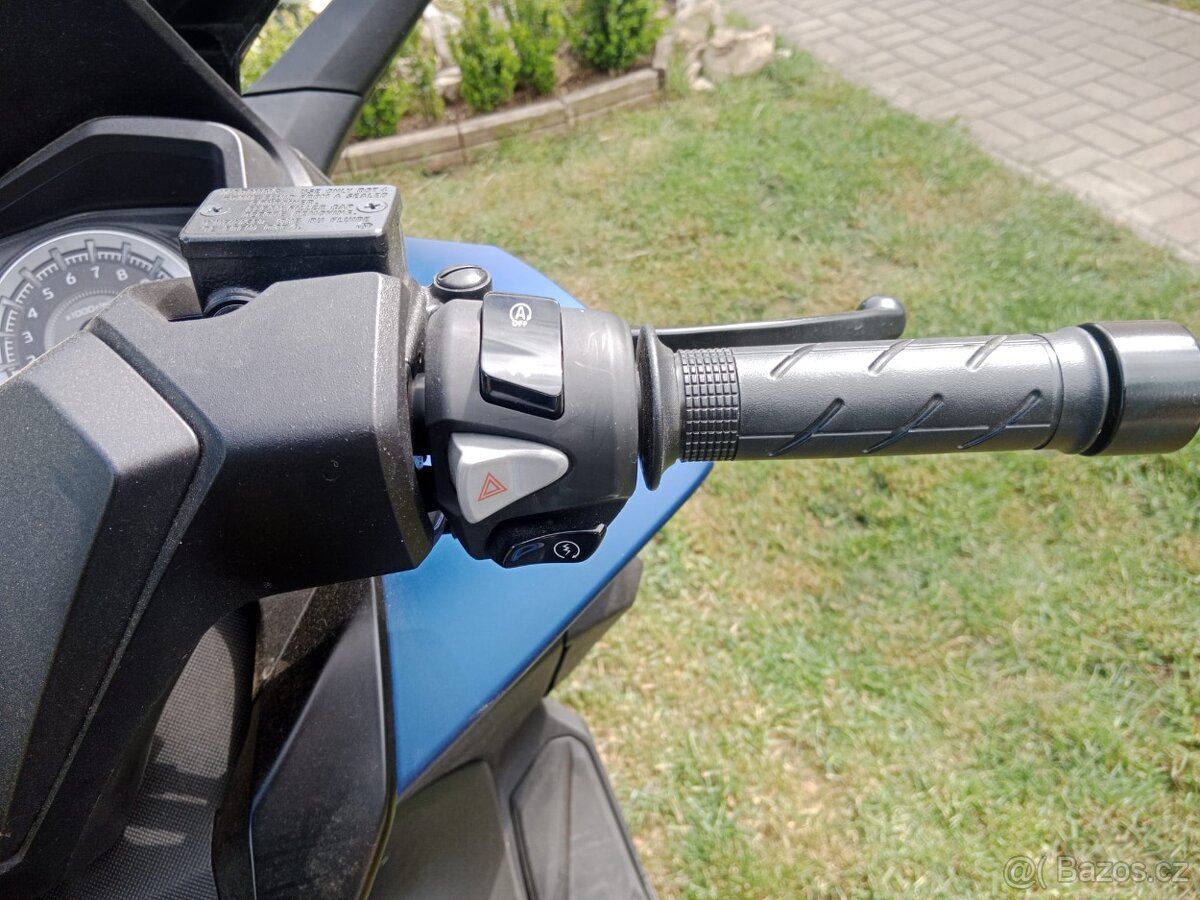 Honda Forza 125 - 6