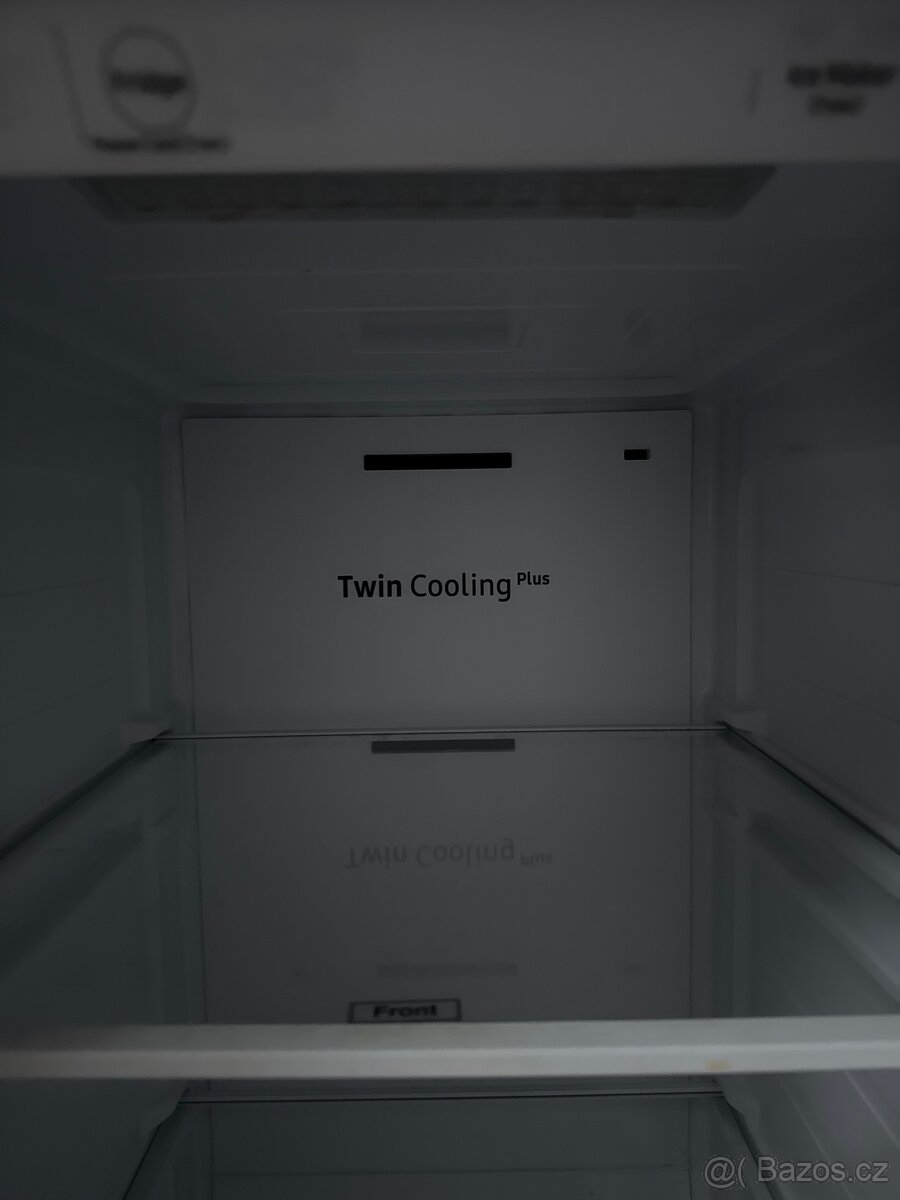 Prodám americkou lednici Samsung - 6