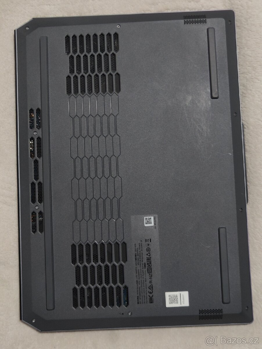 Herní notebook z RTX 5060, amd Ryzen 7, 32gb, 1tb - 6