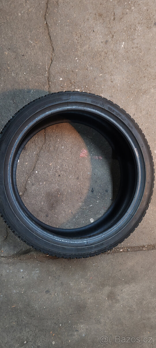 Zimní pneumatika Falken 225/40R19 93V 6,00mm DOT 2020 - 6