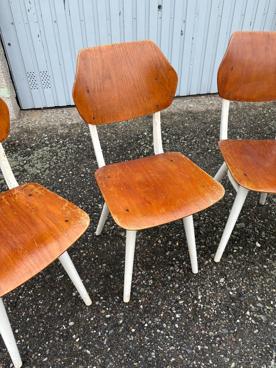 Dřevěné židle Ton - 6