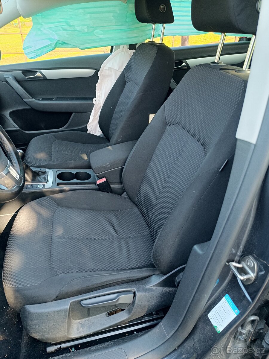 VW Passat variant B7 1.4 TSI 90 kW - 6