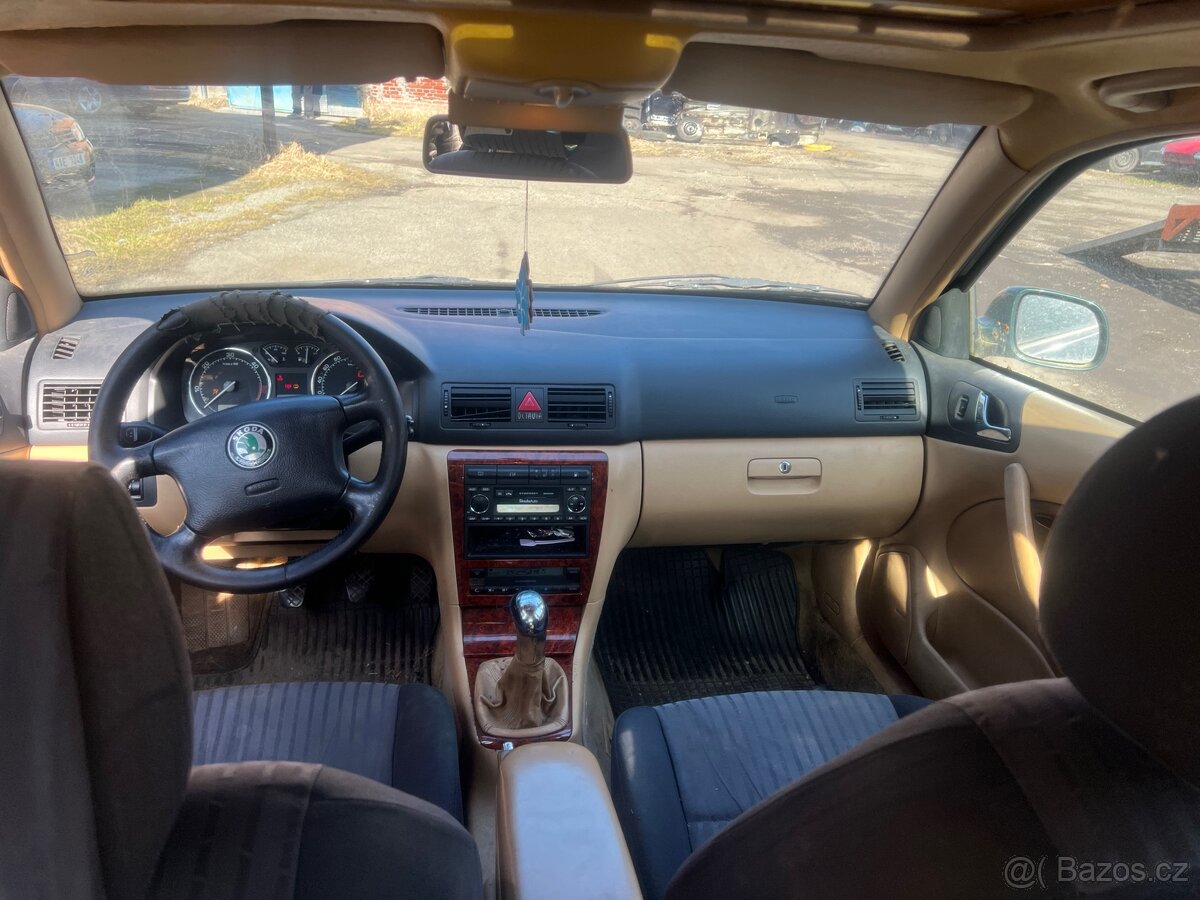 Škoda Octavia 1 - 6