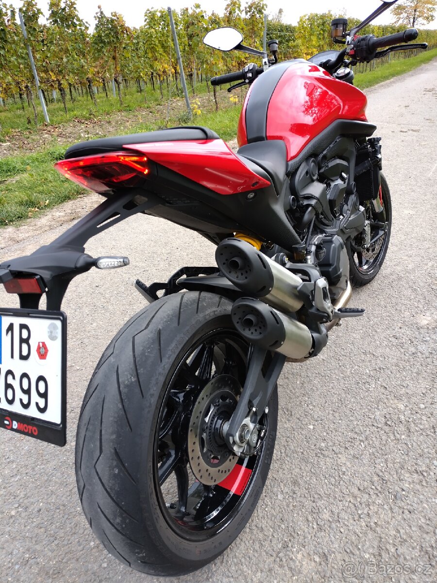 Ducati Monster - 6